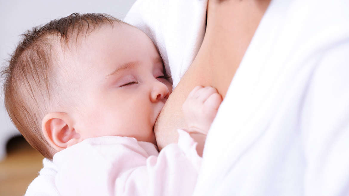 La lactancia materna puede evitar problemas ortodóncicos en el futuro