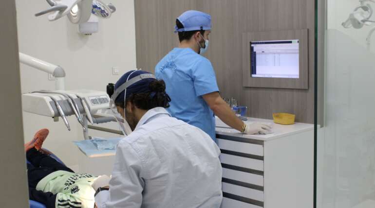 Caries en niños: cómo prevenirlas desde casa